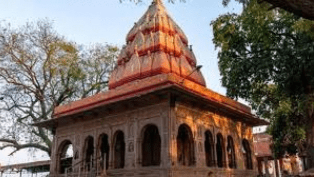 Famous Temple In Prayagraj