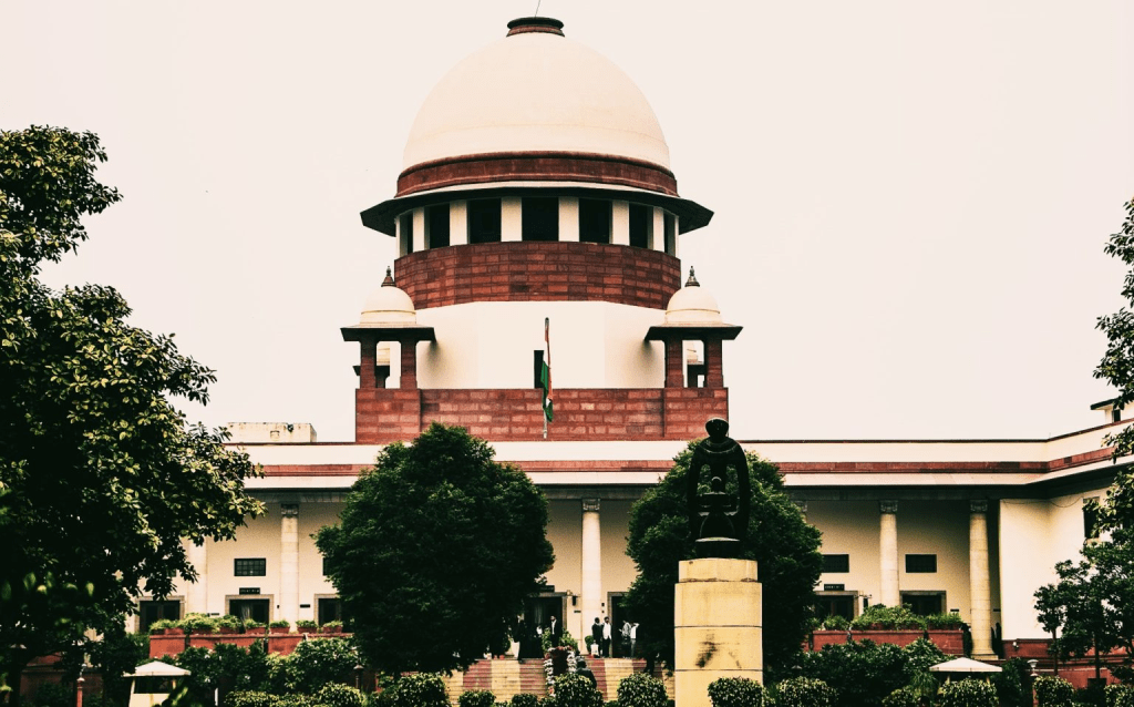 मणिपुर पर मुखर, बंगाल की चीखों पर मौन क्यों है न्यायपालिका? 1 image 43