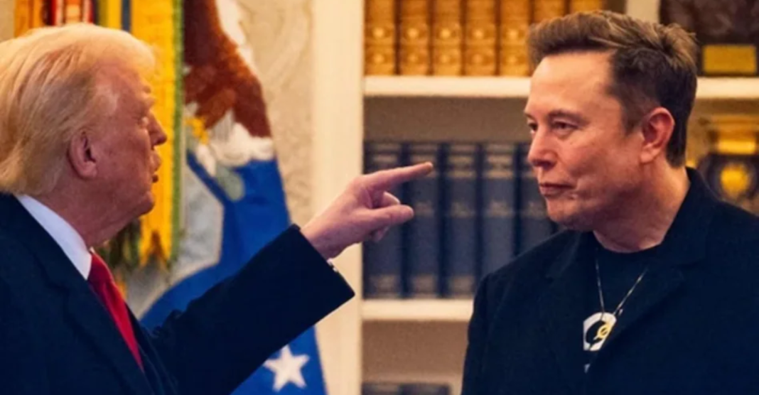 Elon Musk Apoligised To Trump