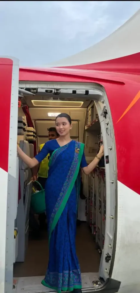 Ahmedabad Plane Crash: एयर इंडिया की वो उड़ान जो लंदन नहीं पहुंची, पर सैकड़ों जिंदगियों को हमेशा के लिए रोक गई। 3 Ahmedabad Plane Crash: