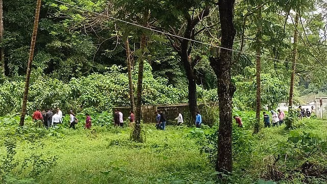 धर्मस्थल कब्र कांड में दबे हुए सच उजागर: अज्ञात सामूहिक कब्रों का अनसुलझी हत्याओं, बलात्कारों से लिंक, SIT की जांच से उभरते सवाल 2 1000601982