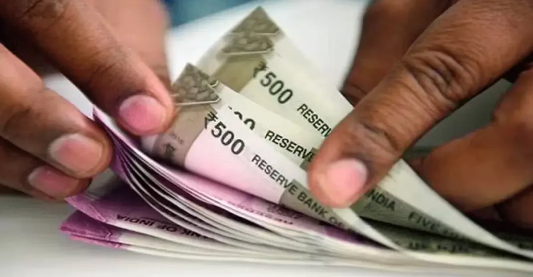 7 साल में भारतियों की सैलेरी कितनी बढी