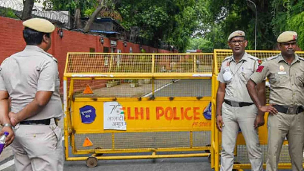 दिल्ली में आतंकी नेटवर्क पर तगड़ा प्रहार