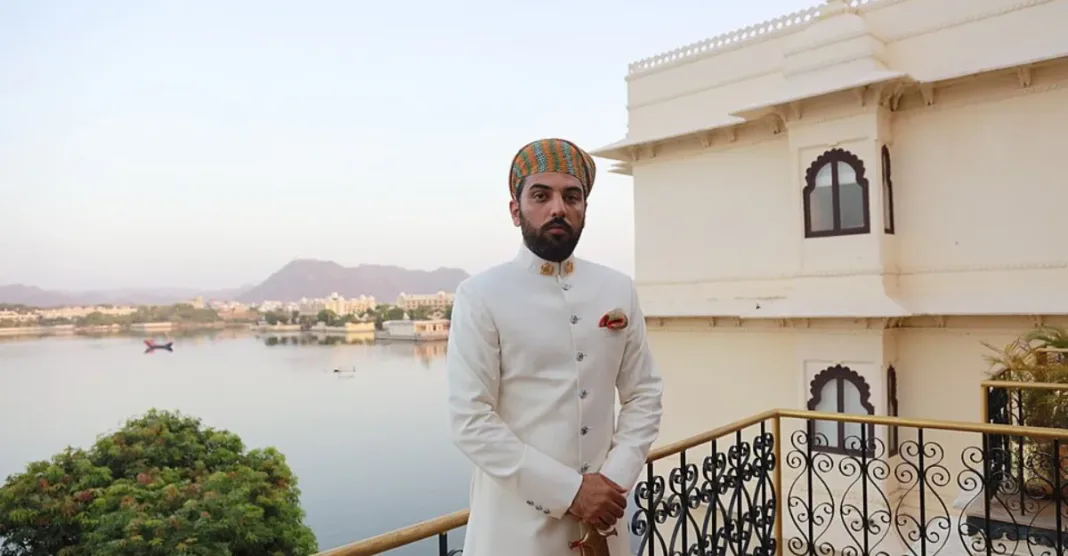 Lakshyaraj Singh Mewar Hindi Biography