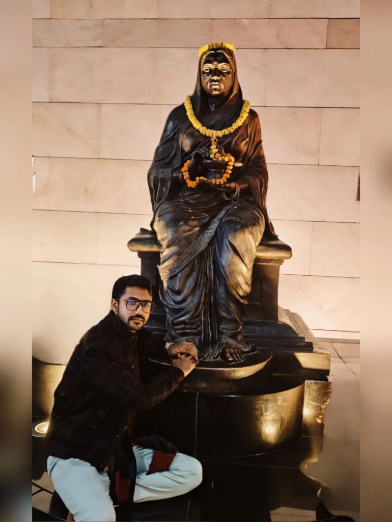 अहिल्याबाई होल्कर: अवरुद्ध अतीत के पुनर्प्रवाह की अनश्वर धारा 5 359881