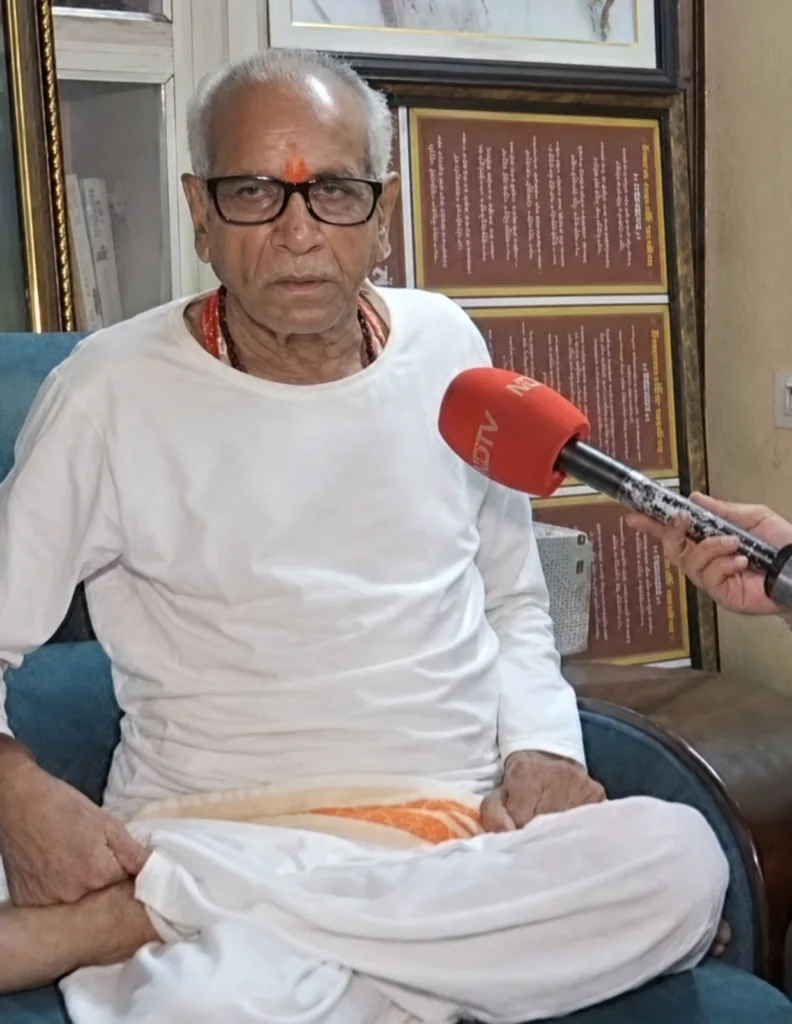 चम्पत राय का षड्यंत्रों के विरुद्ध एक महासंग्राम 5 405033